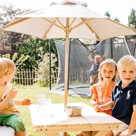 Elfriede דירה Neukirch (Tubingen)